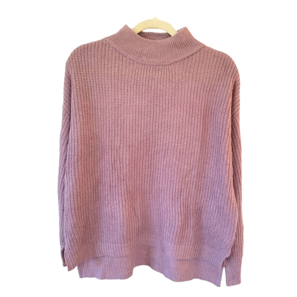LAVENDER High-Low High Neck Sweater w/Puff Sleeves